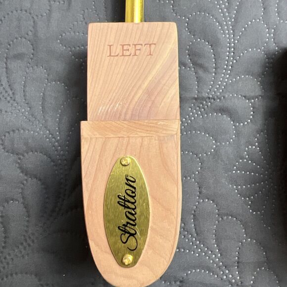 STRATTON CEDAR SHOE TREE MENS MEDIUM 9-10 FULL TOE SHOE SHAPER STRETCHER 1 PAIR - Picture 2 of 8